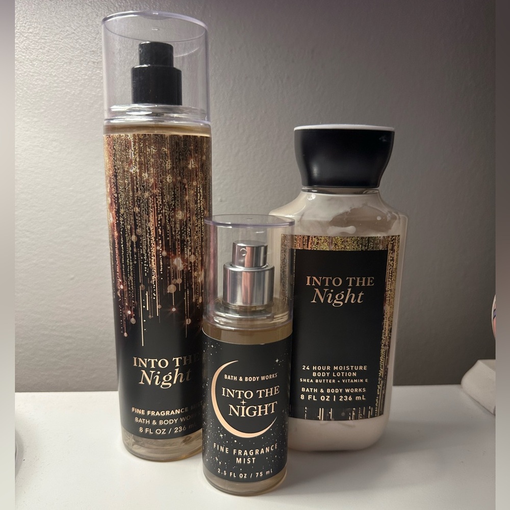Bath & Body Works Into the Night Fragrance Set